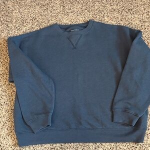American Eagle Outfitters women’s blue crew neck sweatshirt